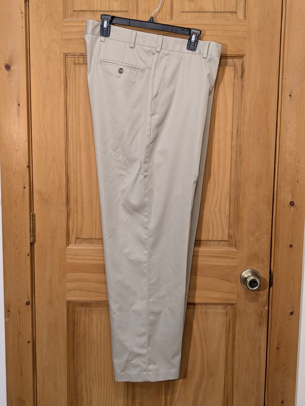 Jos A Bank Stays Cool Pants Beige Mens 38x30 Cotton Chino Casual Golf Outdoor